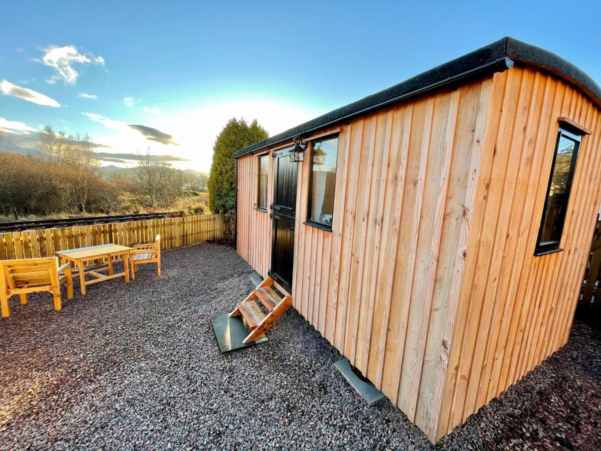 Per Ardua Shepherds Hut Fort William Luaran gambar